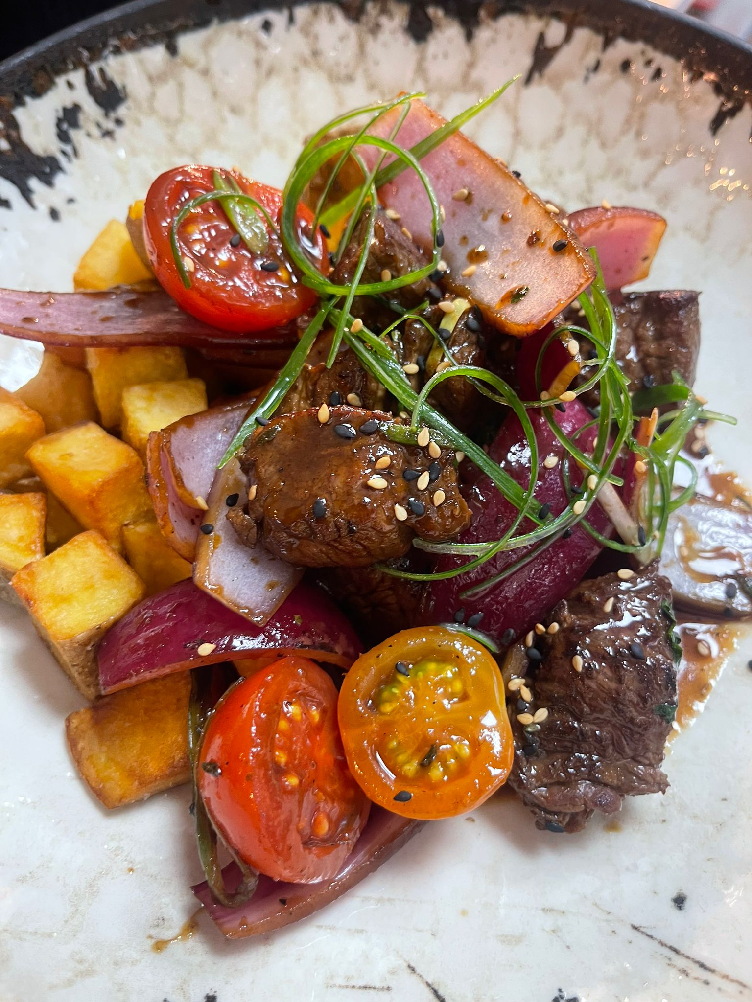 Lomo Saltado
